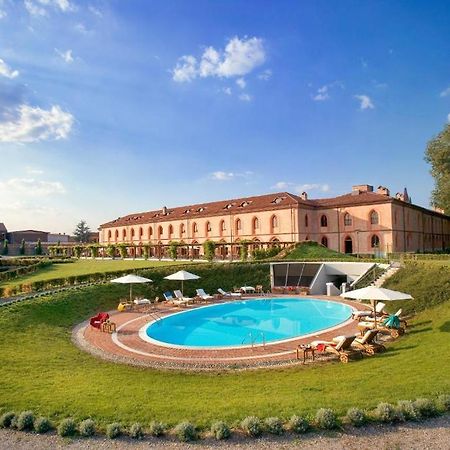 Albergo Dell'Agenzia Bra Exterior photo