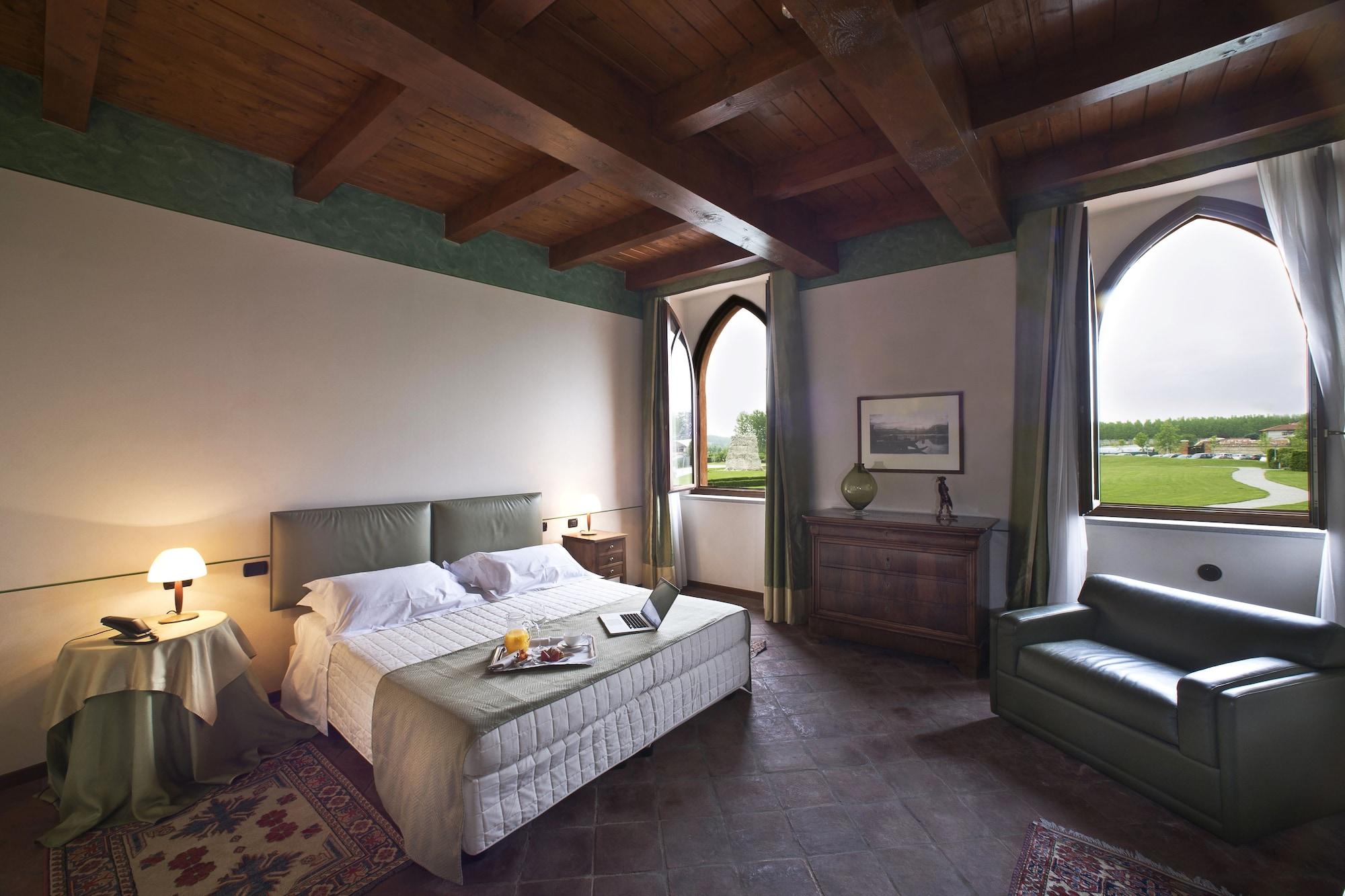 Albergo Dell'Agenzia Bra Exterior photo
