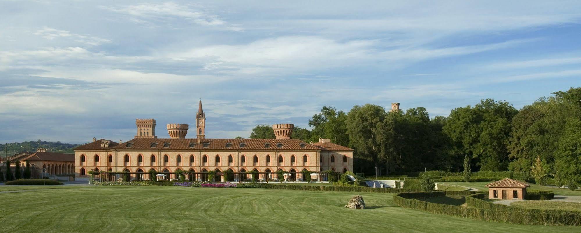 Albergo Dell'Agenzia Bra Exterior photo