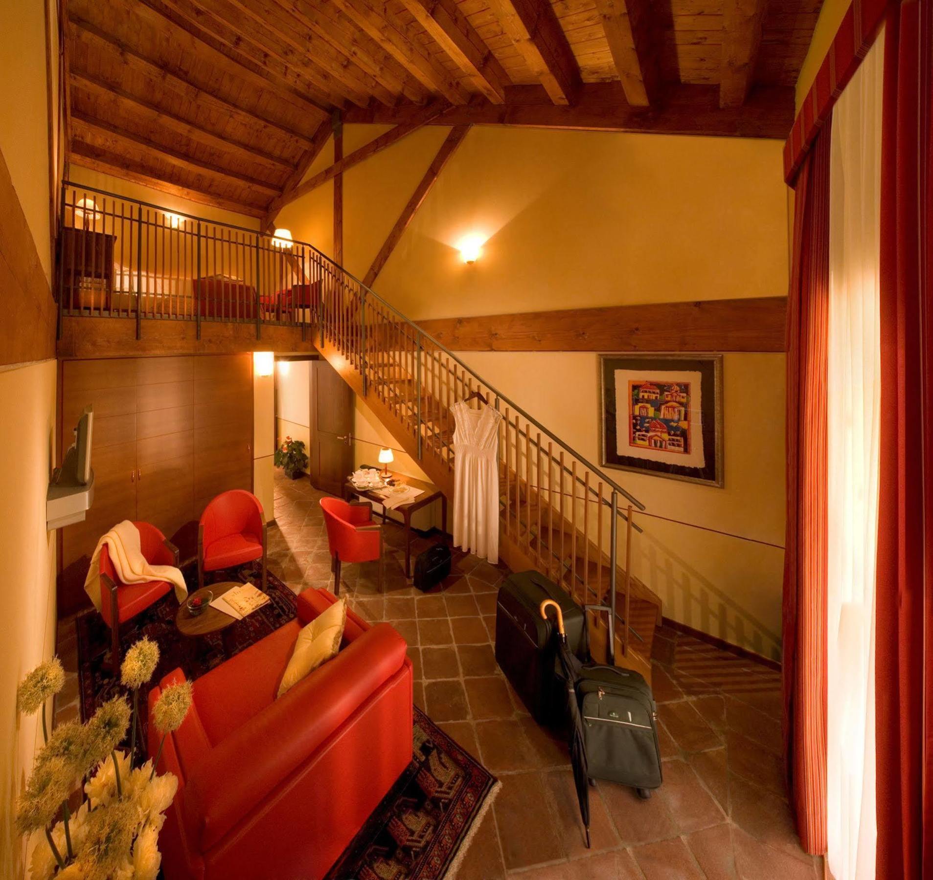 Albergo Dell'Agenzia Bra Interior photo