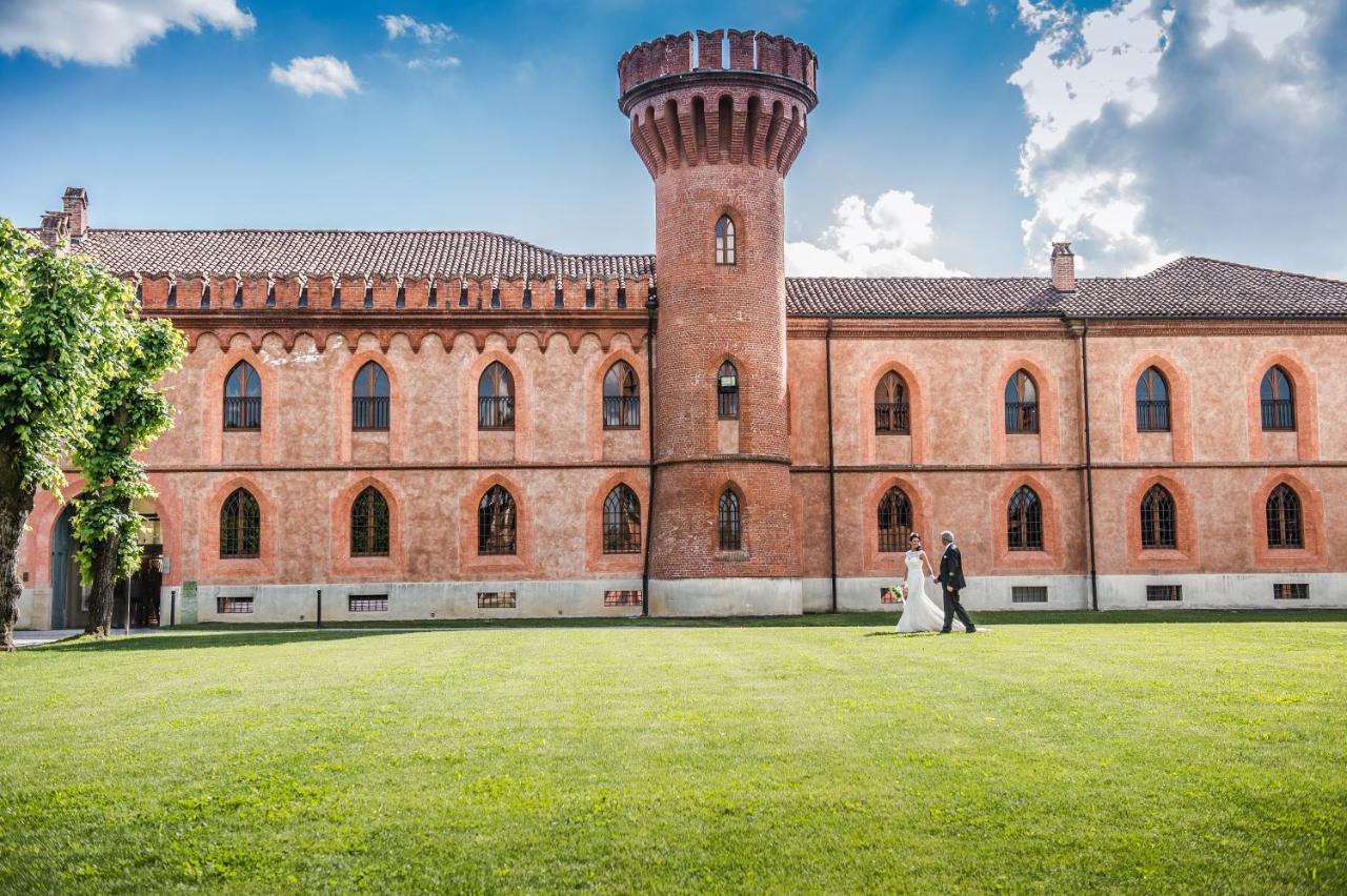 Albergo Dell'Agenzia Bra Exterior photo